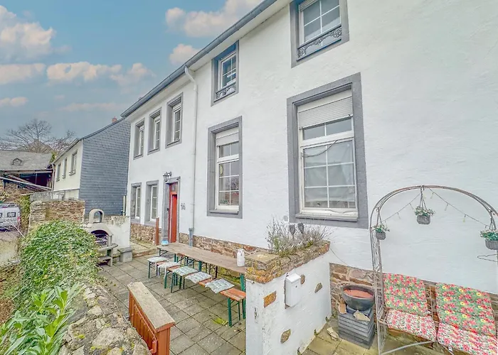 Muenstermaifeld Munstermaifeld